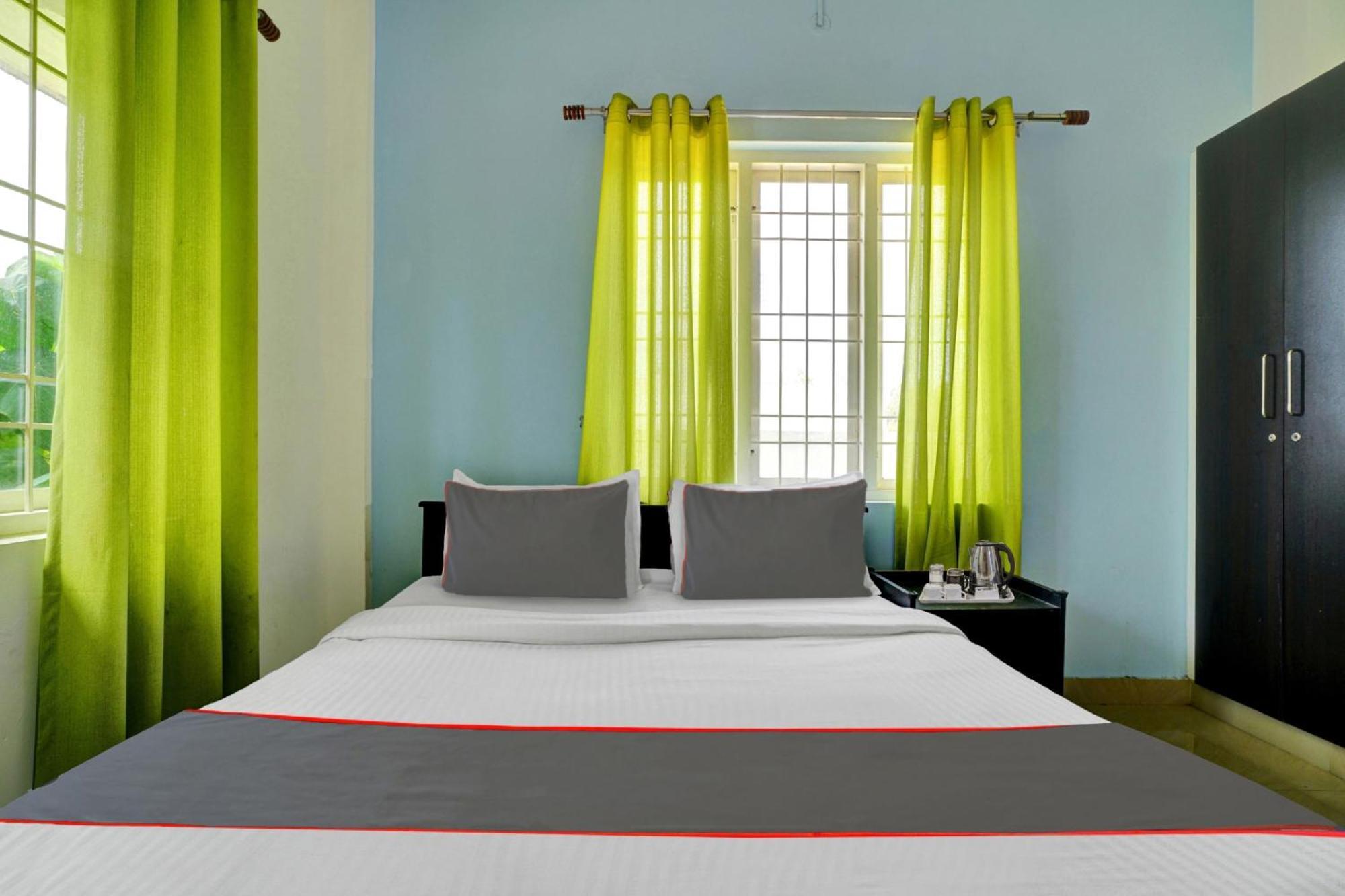 Collection O 81026 Suqoon Premium Stays Kochi Dış mekan fotoğraf