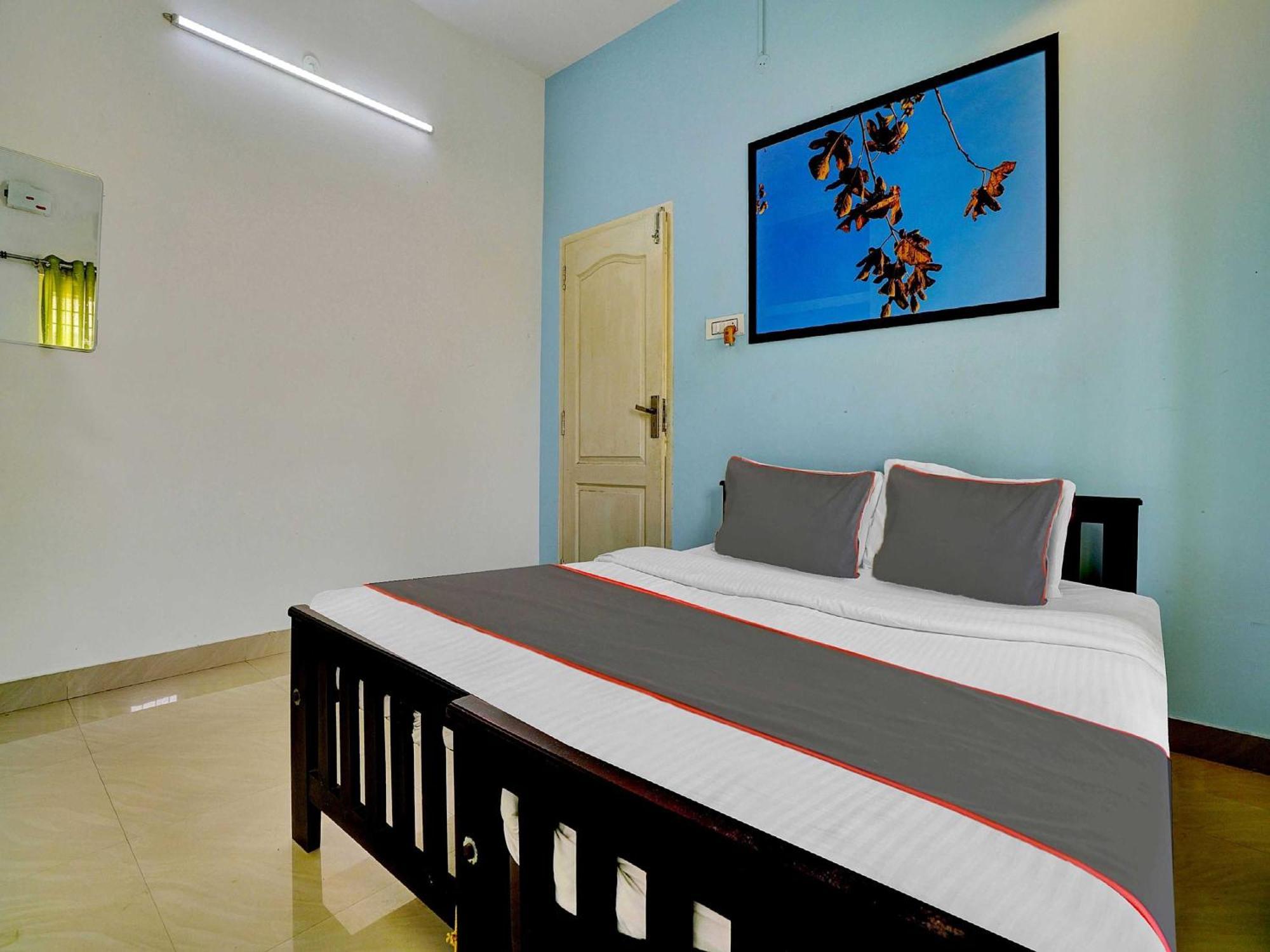 Collection O 81026 Suqoon Premium Stays Kochi Dış mekan fotoğraf